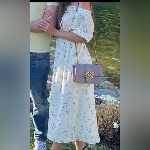 CLOTHES BUNDLE XS-S - Picture 9 of 17